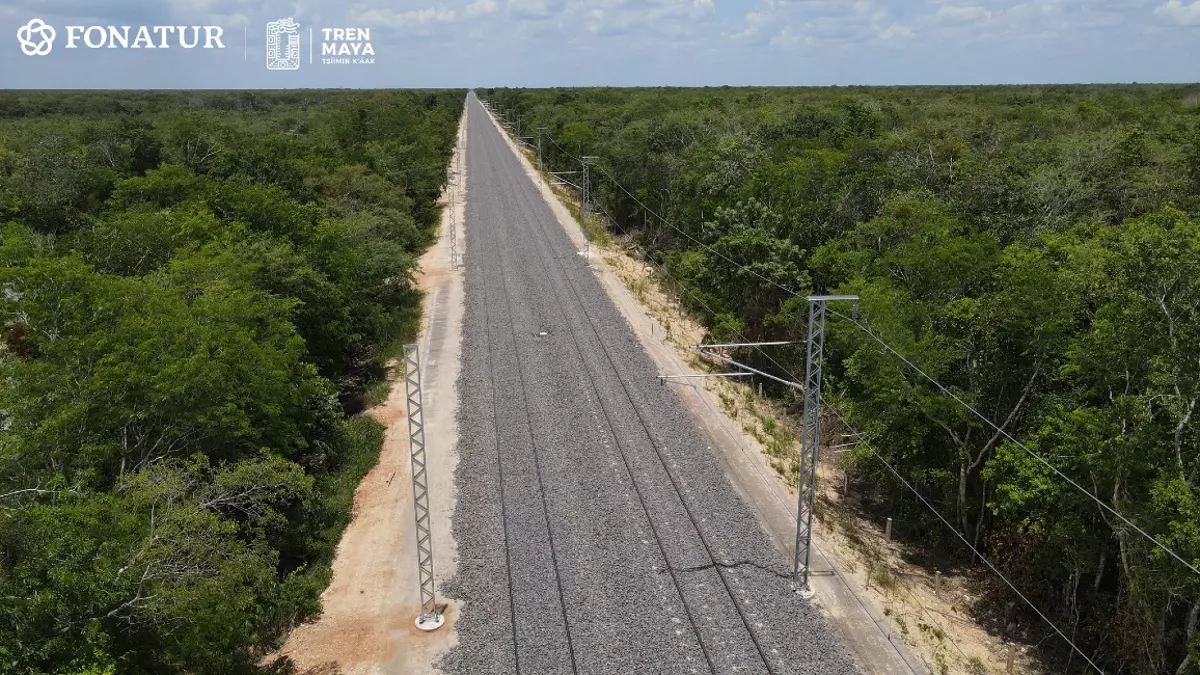 Tramo 3 del Tren Maya al 100 por ciento de vía terminada | Section 3 of the Mayan Train with 100 percent Track Completed
